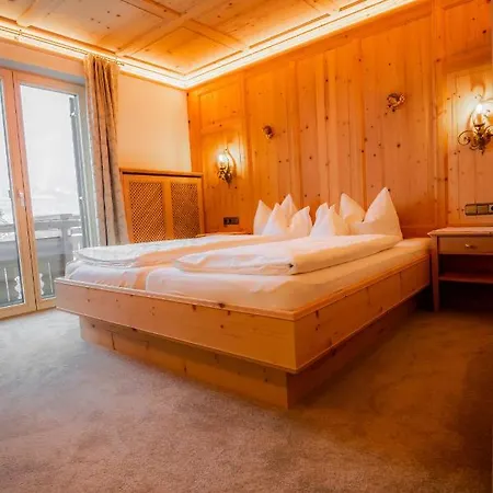 Alpenrose 4*
